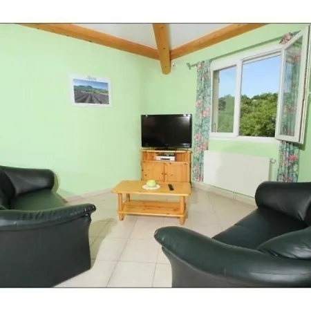 Hébergement de vacances House Les Pins 2 *
